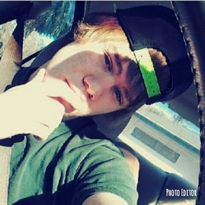 Meet your Posher, Brett